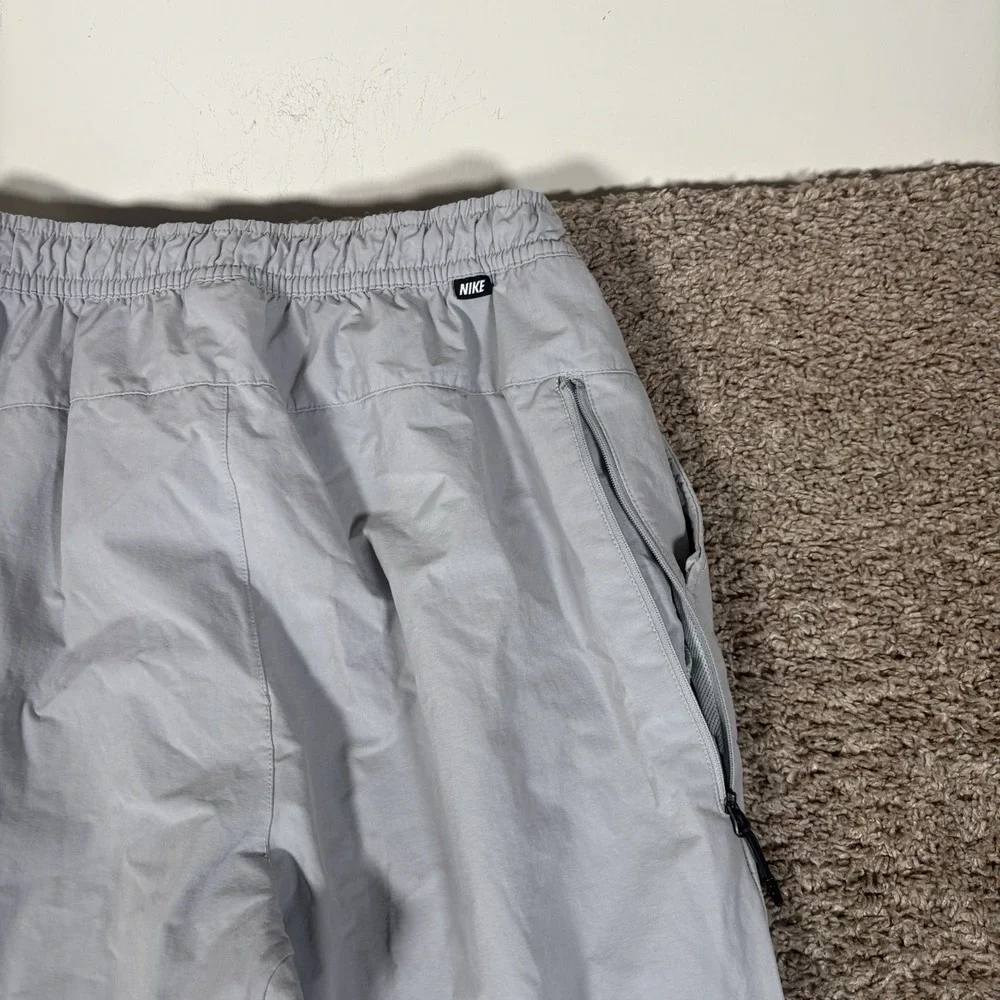 Nike Sportswear Commuter Tapered Pants Mens M‎ Light Gray DM6621-012 Active